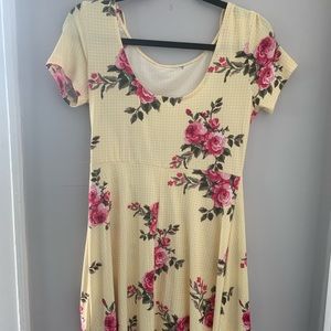 Hiatus Yellow T-shirt Sundress size medium
